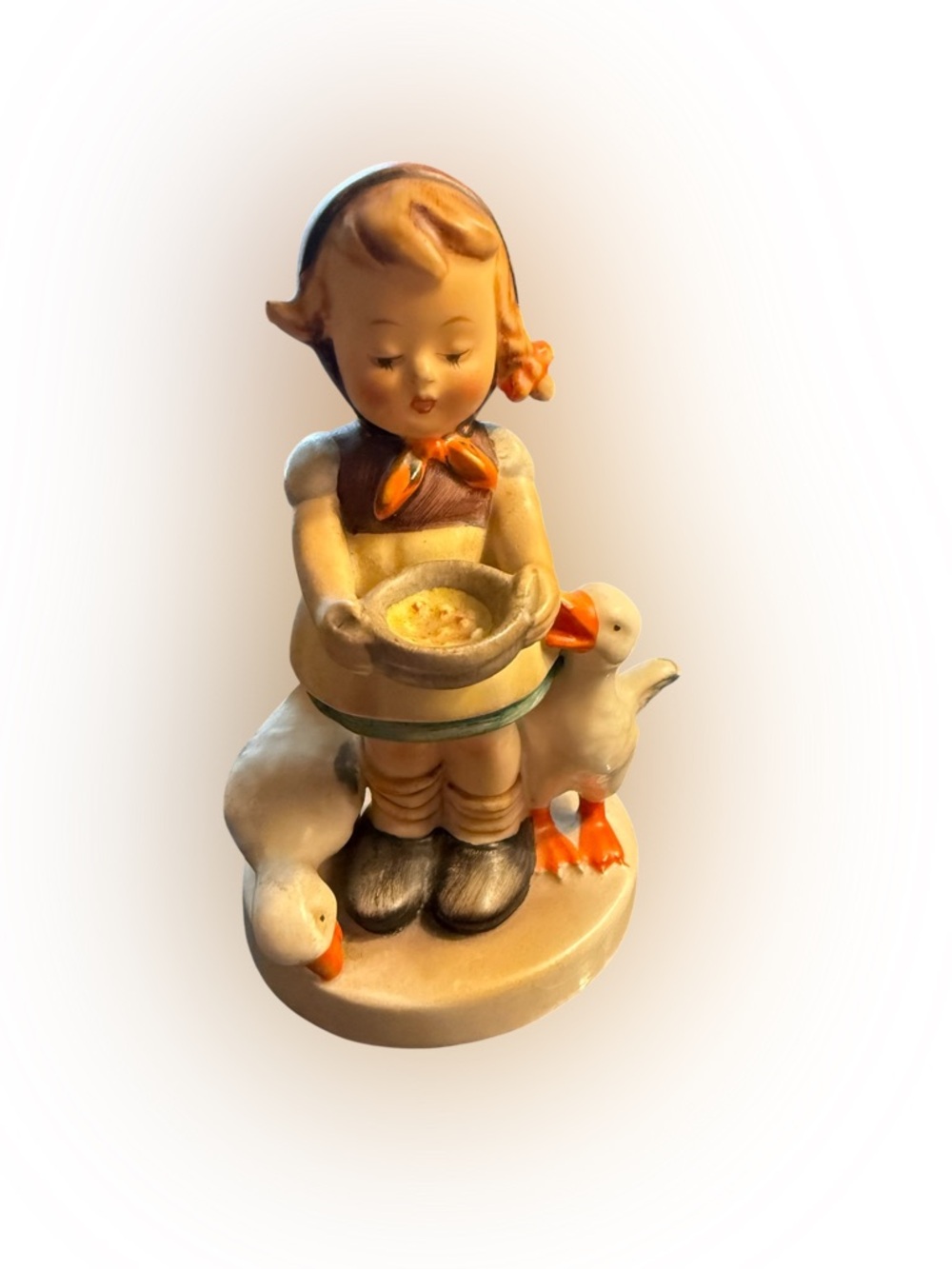 Vintage Goebel Hummel #197 “Be Patient” Girl Feeding Geese Figurine West Germany